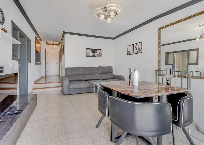 Island Sun Apartment